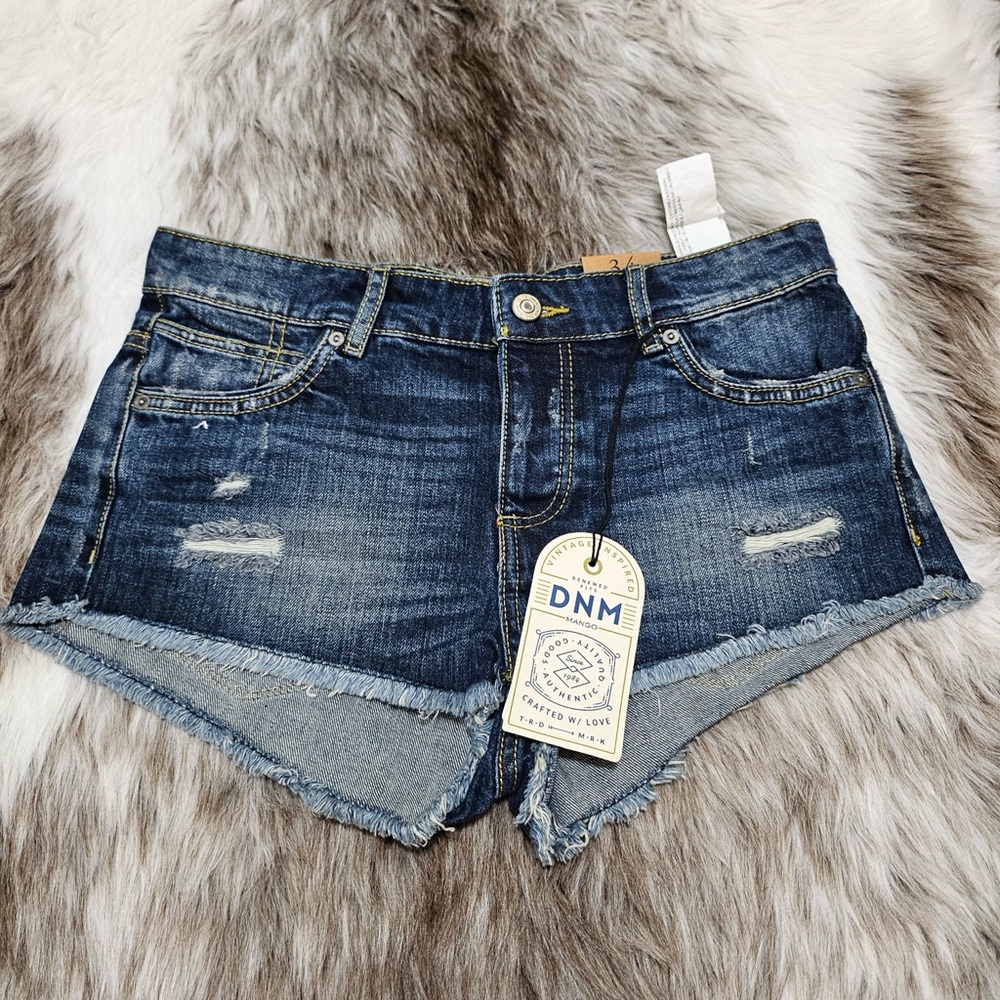 New MANGO DNM Vintage Inspired Reg Waist Shorts